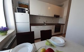 Apartman Lila